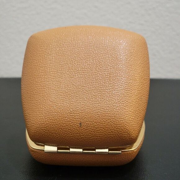 Vintage Linden Tan Clam Shell Leather Case Wind Up Travel Alarm Clock MCM Japan - Picture 5 of 12